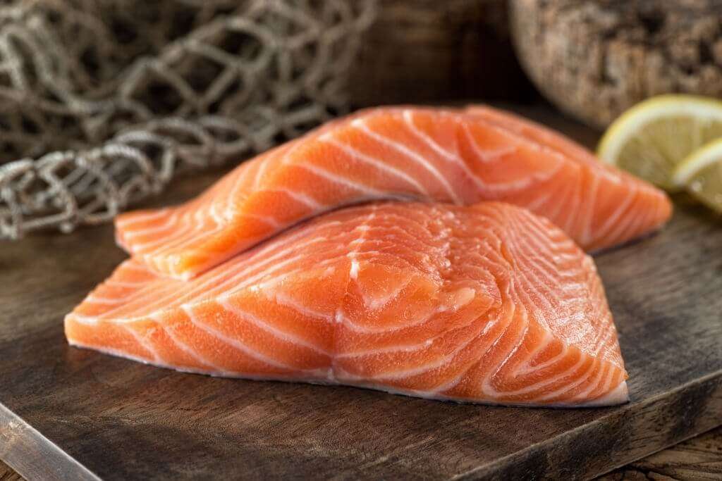 Can You Eat Raw Salmon from Costco?
