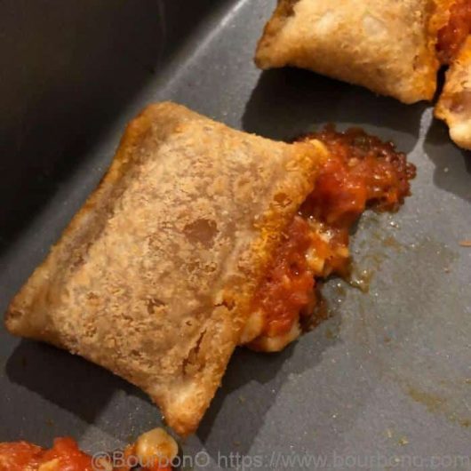 How to cook pizza rolls without them exploding Secret cooking tips