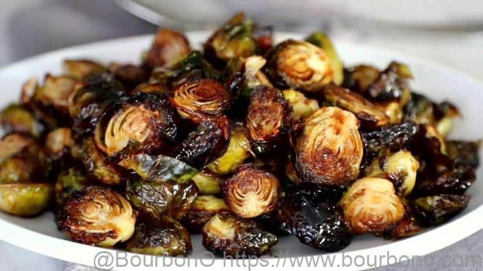 Món Brussel Sprouts được phục vụ tại LongHorn Steakhouse - một nhà hàng kiểu Mỹ