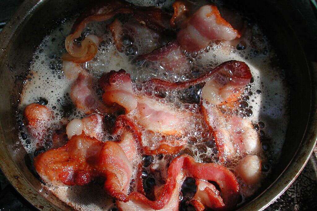 How to Tell When Bacon Is Done