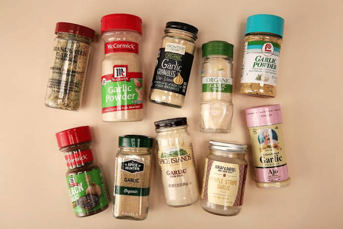10 Best Spices to Add to Alfredo Sauce