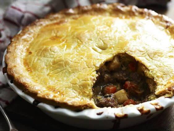 Best Old-Fashioned Meat Pie Recipe: A Step-by-Step Guide to Delicious Homemade Pie